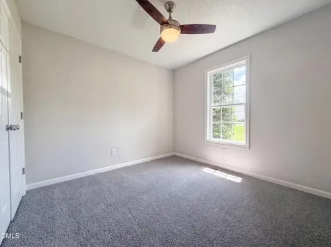 11 N Carolina Avenue Benson NC 27504