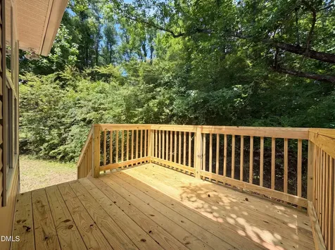 11 N Carolina Avenue Benson NC 27504