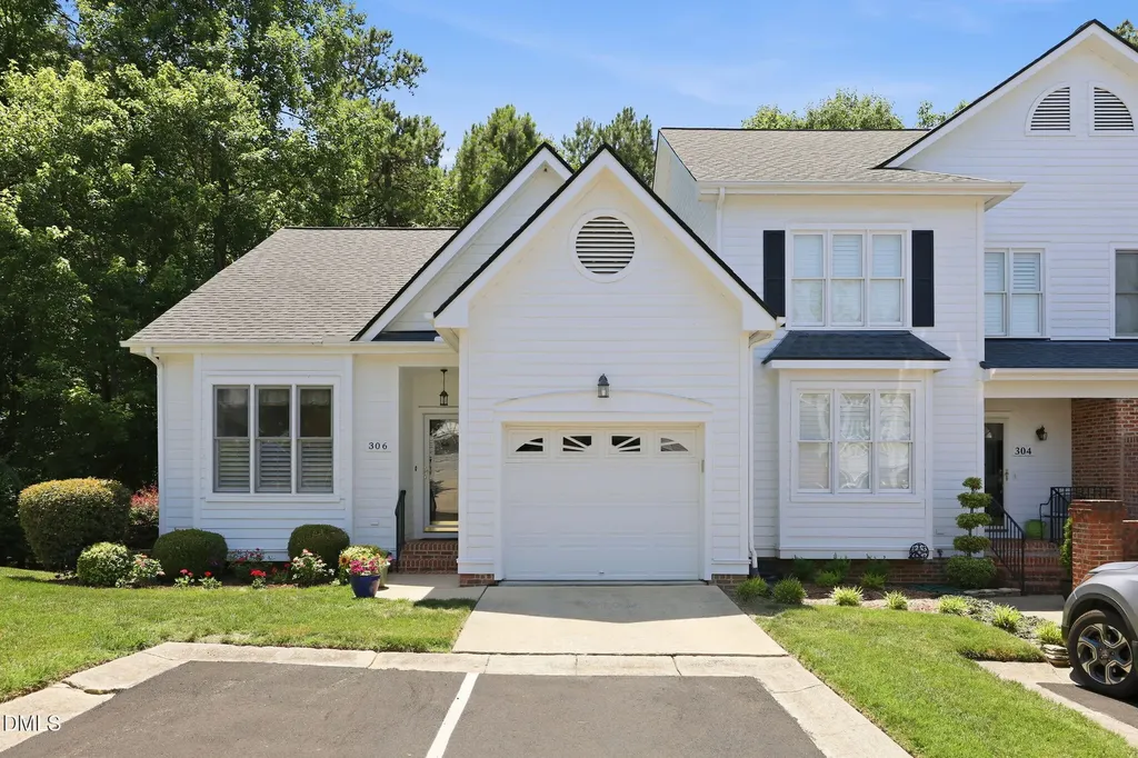 306 Vinca Circle Cary NC 27513