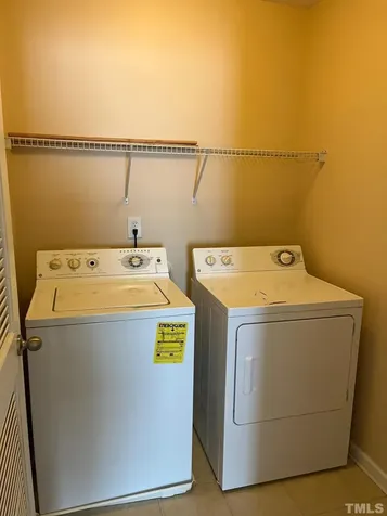 2017 Remington Oaks Circle Cary NC 27519