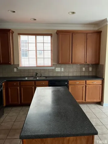 2017 Remington Oaks Circle Cary NC 27519