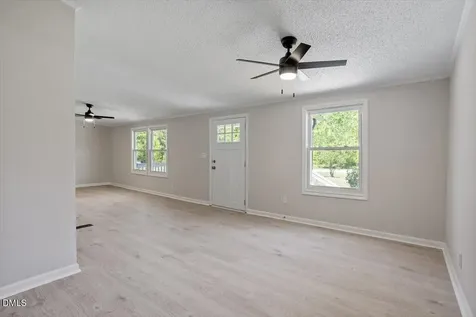 3356 Dandelion Lane Fayetteville NC 28306
