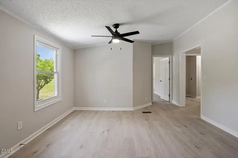3356 Dandelion Lane Fayetteville NC 28306