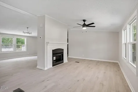 3356 Dandelion Lane Fayetteville NC 28306