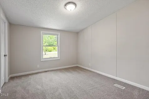 3356 Dandelion Lane Fayetteville NC 28306