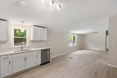 3356 Dandelion Lane Fayetteville NC 28306