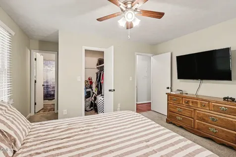 5236 Flat Rock Drive Fayetteville NC 28311