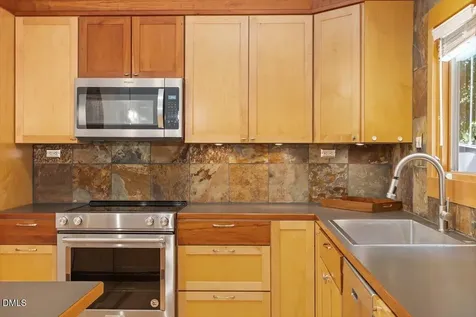 307 Wyatts Pond Lane Cary NC 27513