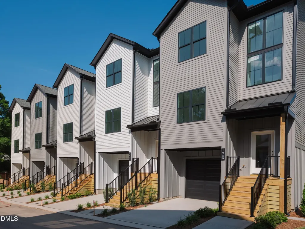 1909 Proximity Pointe Court Raleigh NC 27603