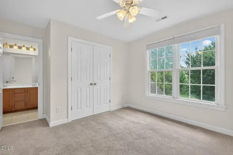 4 Zumwalt Court Durham NC 27703