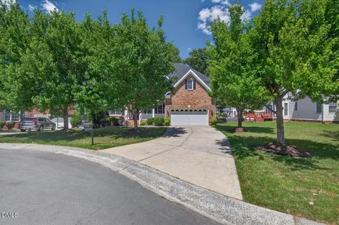 4 Zumwalt Court Durham NC 27703