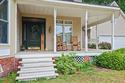 3711 Creekside Circle N Wilson NC 27896
