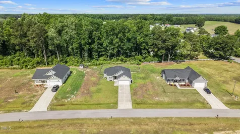 830 Bright Leaf Road Kinston NC 28504