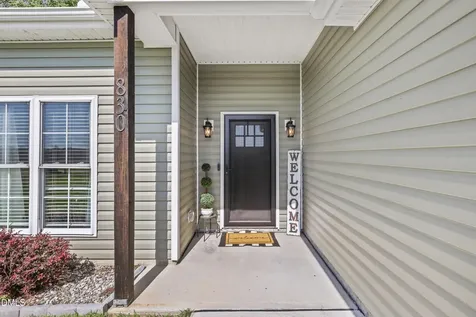 830 Bright Leaf Road Kinston NC 28504