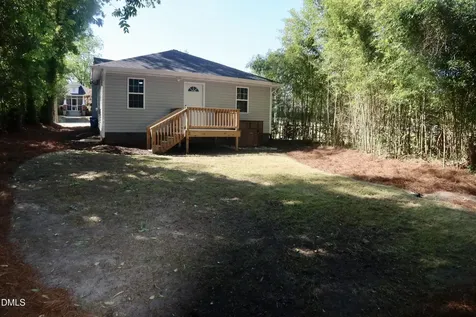 331 Cross Creek Street Fayetteville NC 28301