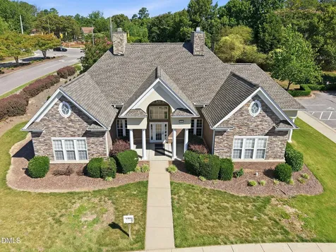 4622 Teal Crest Court Raleigh NC 27604