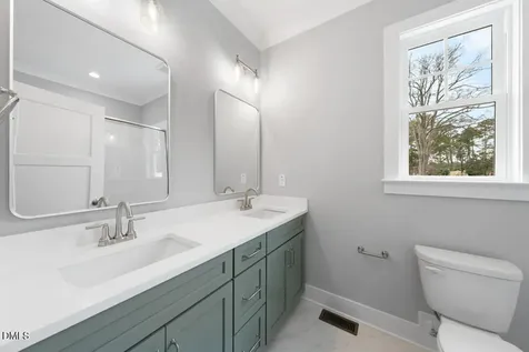 2805 B Fawn Avenue Durham NC 27705