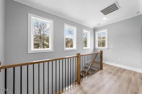 2805 B Fawn Avenue Durham NC 27705