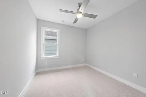 2805 B Fawn Avenue Durham NC 27705
