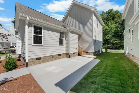 2805 B Fawn Avenue Durham NC 27705
