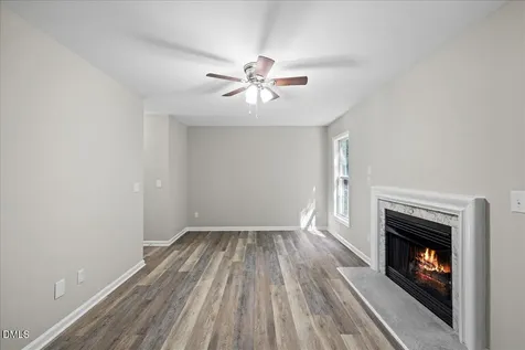 4721 Tanglewood Oaks Street Raleigh NC 27610