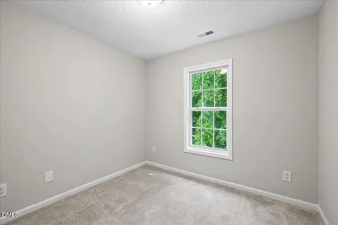 4721 Tanglewood Oaks Street Raleigh NC 27610