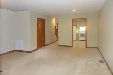 206 Cedarwood Lane Carrboro NC 27510