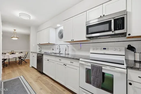 1008 Sandlin Place Raleigh NC 27606