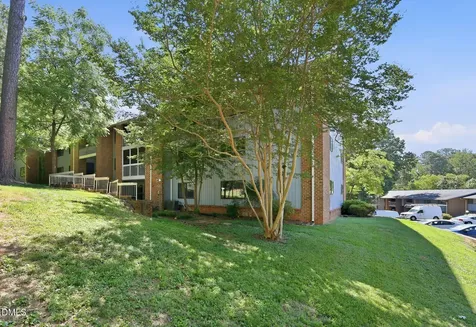 1008 Sandlin Place Raleigh NC 27606