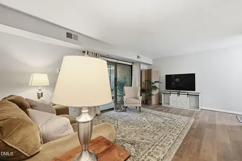 1008 Sandlin Place Raleigh NC 27606