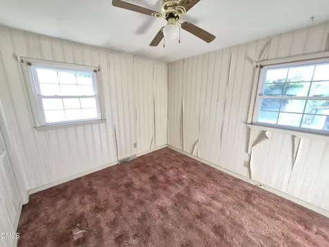 533 N Beaumont Avenue Burlington NC 27217