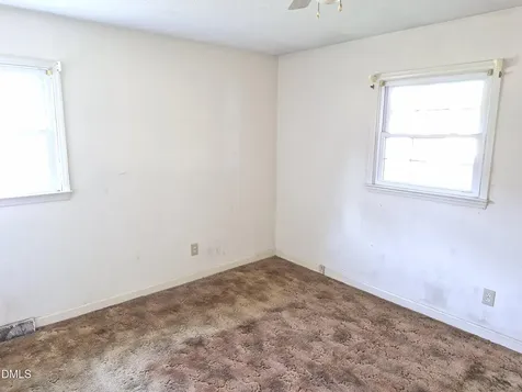 533 N Beaumont Avenue Burlington NC 27217