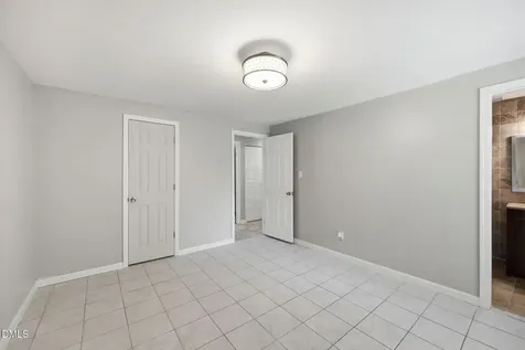 3909 Old Creek Court Raleigh NC 27604