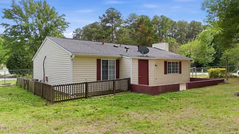 3909 Old Creek Court Raleigh NC 27604