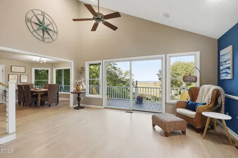 174 Windy Point Road Beaufort NC 28516