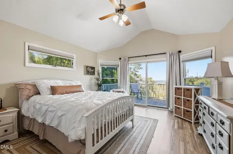174 Windy Point Road Beaufort NC 28516