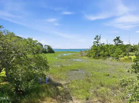 174 Windy Point Road Beaufort NC 28516