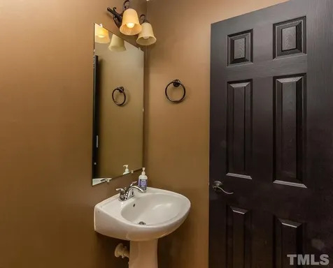 9128 Colony Village Lane Raleigh NC 27617