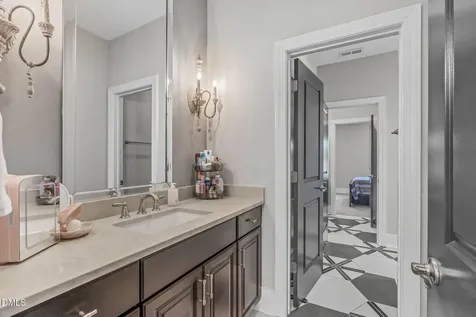 401 Grand Highclere Way Apex NC 27523