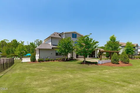 401 Grand Highclere Way Apex NC 27523