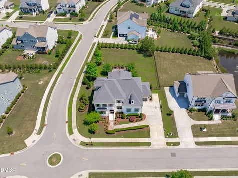 401 Grand Highclere Way Apex NC 27523