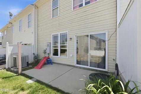 4019 Comrie Lane Burlington NC 27215