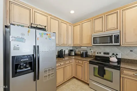 4019 Comrie Lane Burlington NC 27215