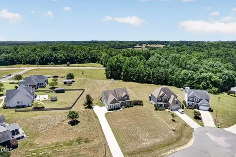 9116 Ashton Glen Drive Zebulon NC 27597