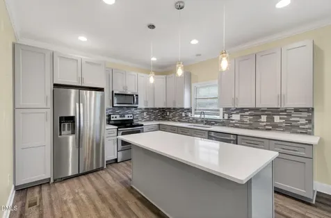 9116 Ashton Glen Drive Zebulon NC 27597