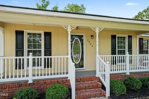 2804 Empire Court Fayetteville NC 28306