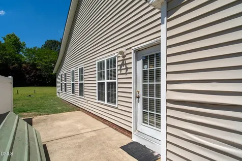 67 Ariel Street Lillington NC 27546
