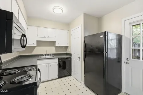 2604 Brafferton Court Raleigh NC 27604