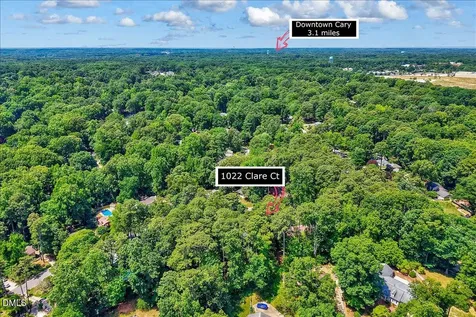 1022 Clare Court Cary NC 27511