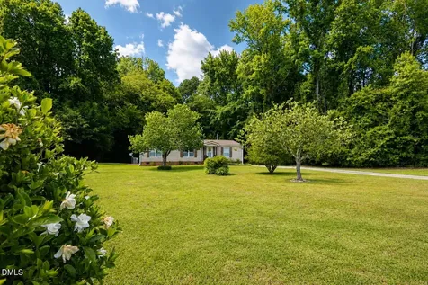 105 Roe Lane Clayton NC 27527